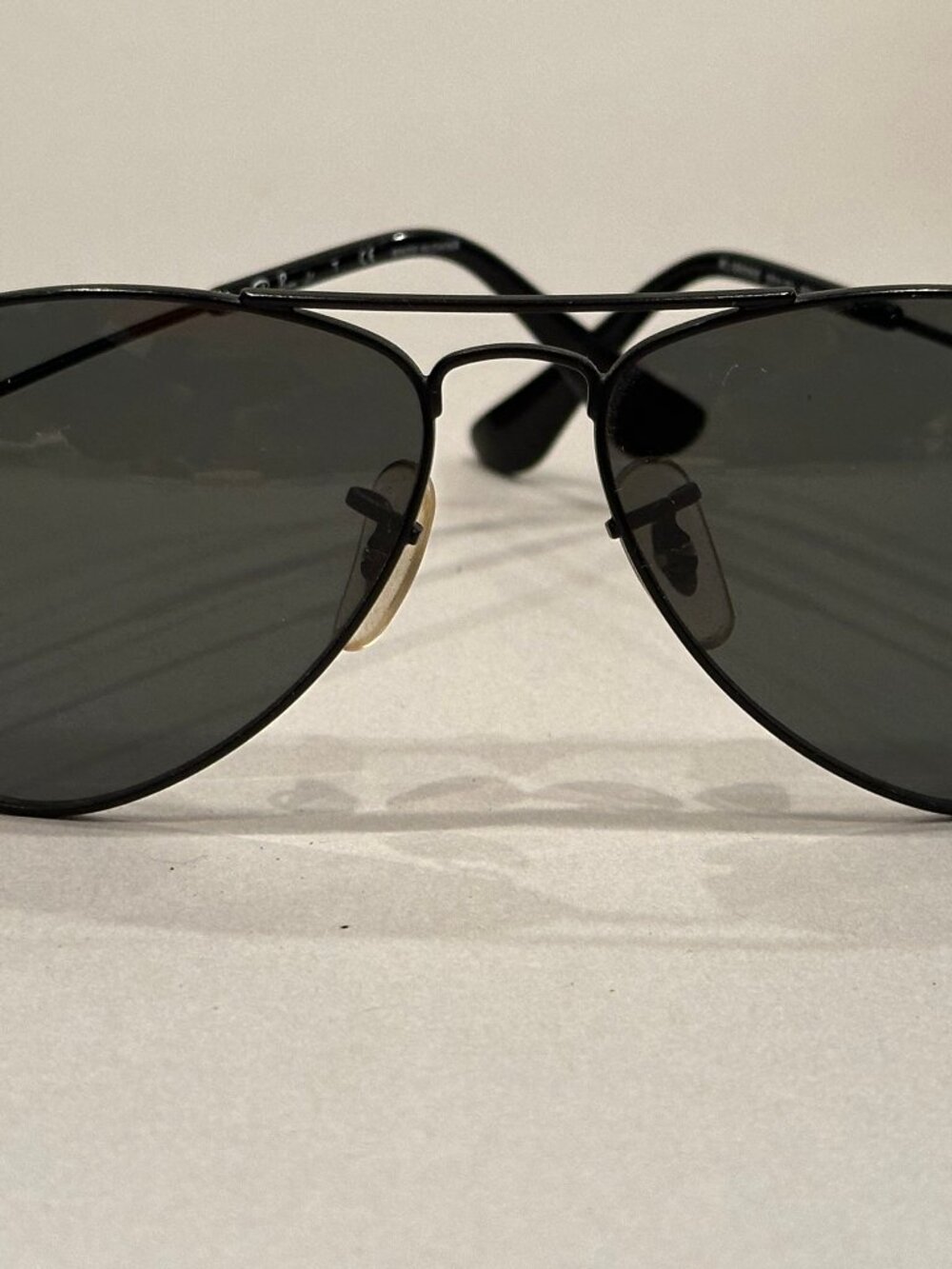 Vintage Rayban Aviator Classic style RB3025 sunglasses